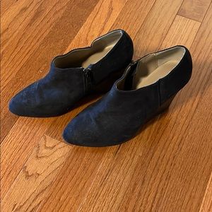 Ann Taylor dress wedges